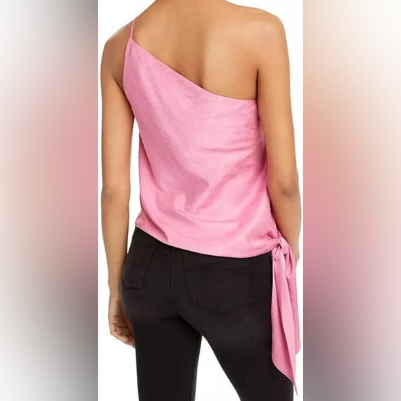 Leyden “Glitz & Glam” Top - Picture 2 of 8